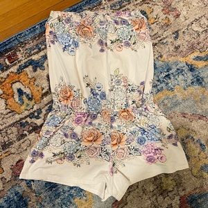Shoshanna floral cover up strapless romper Size L